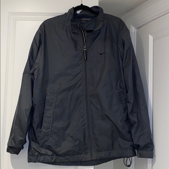 Vintage Oversized Nike Windbreaker - Picture 2 of 3